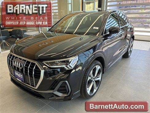 Used 2020 Audi Q3 2.0T Premium Plus AWD/4WD image 1