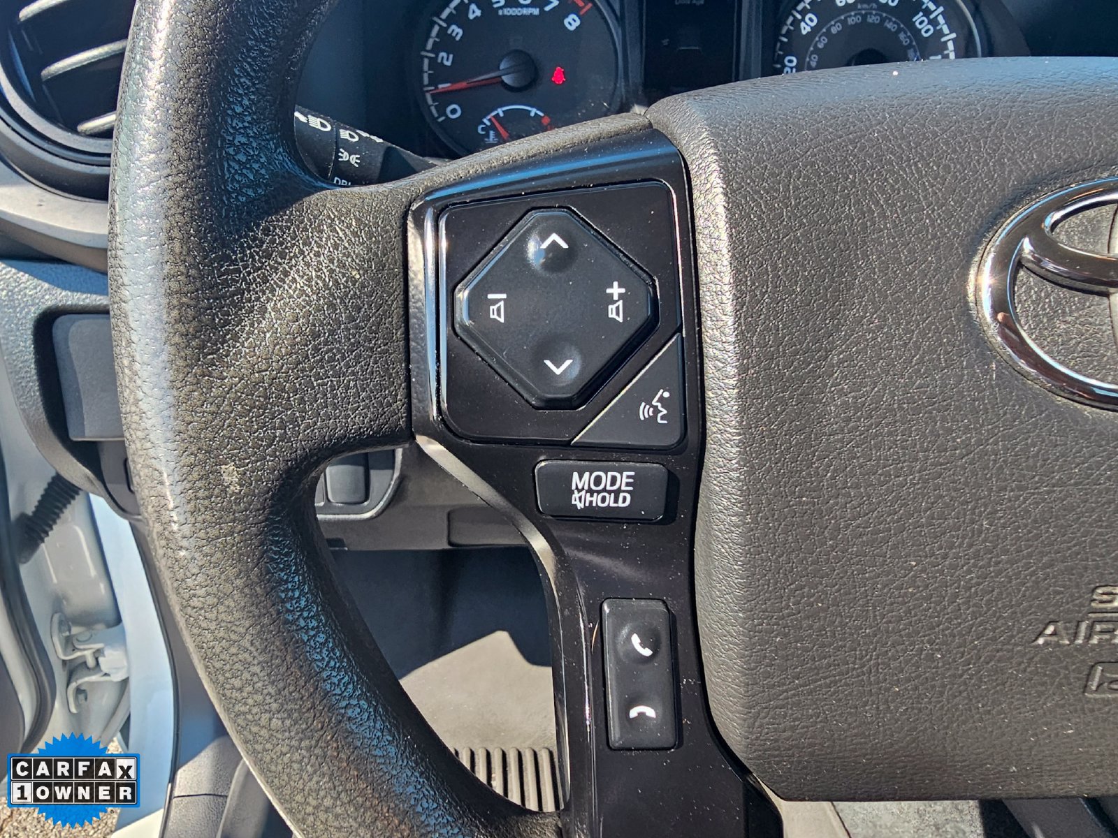 Used 2023 Toyota Tacoma SR RWD image 17