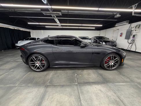 Used 2023 Jaguar F-TYPE R-Dynamic image 8