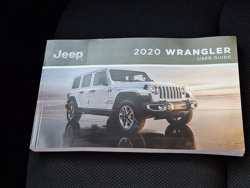 Used 2020 Jeep Wrangler Unlimited Sahara AWD/4WD image 26