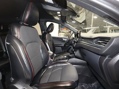 Used 2023 Ford Escape ST-Line image 26