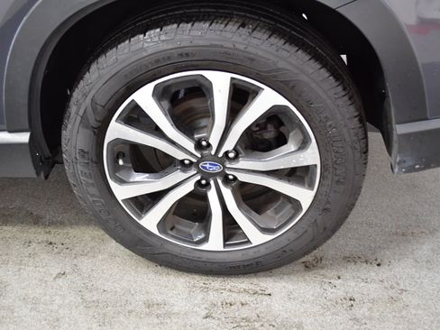 Used 2022 Subaru Forester Limited AWD/4WD image 40