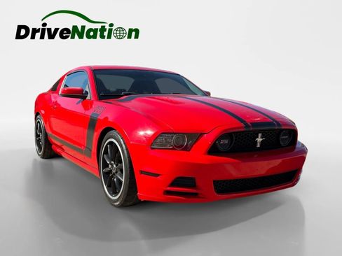 Used 2013 Ford Mustang Boss 302 w/ Boss 302 Accessory Pkg RWD image 3