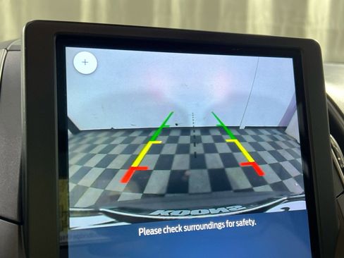 Used 2022 Ford Edge SEL w/ Convenience Package image 28