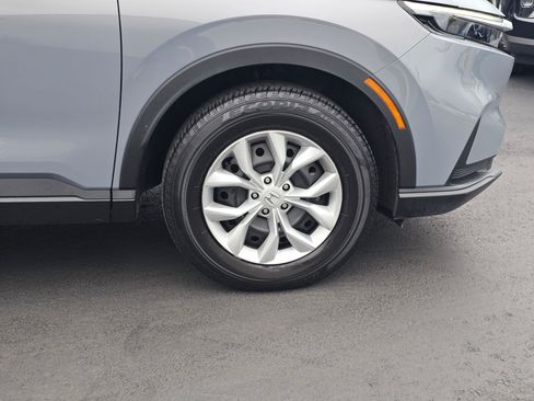 Certified 2025 Honda CR-V LX image 9
