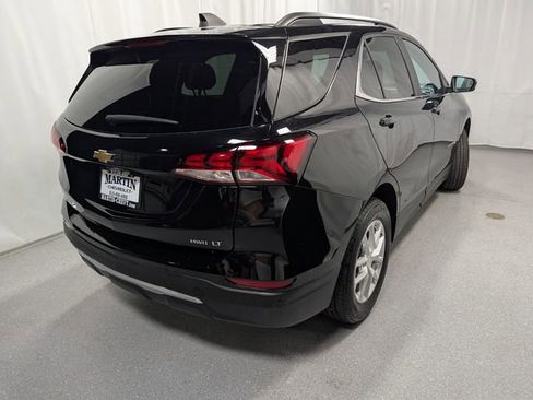Used 2023 Chevrolet Equinox LT image 3
