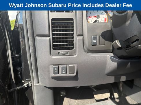 Used 2015 Nissan Titan PRO-4X AWD/4WD image 22