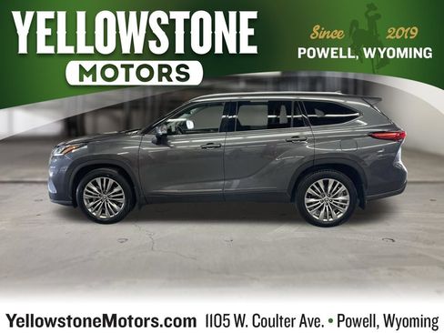 Used 2020 Toyota Highlander Platinum AWD/4WD image 1