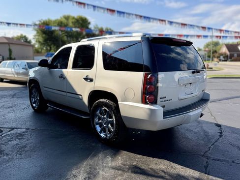 Used 2011 GMC Yukon Denali AWD/4WD image 6