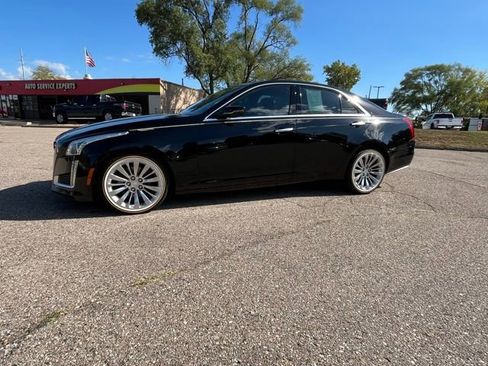 Used 2018 Cadillac CTS Luxury image 2