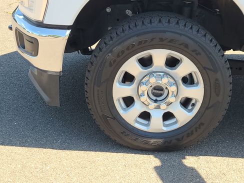 Used 2024 Ford F350 XLT AWD/4WD image 16