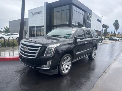 Used 2018 Cadillac Escalade Premium Luxury