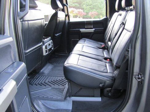 Used 2022 Ford F250 Lariat w/ Lariat Value Package AWD/4WD image 17