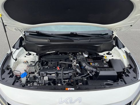 Used 2024 Kia Seltos SX image 18