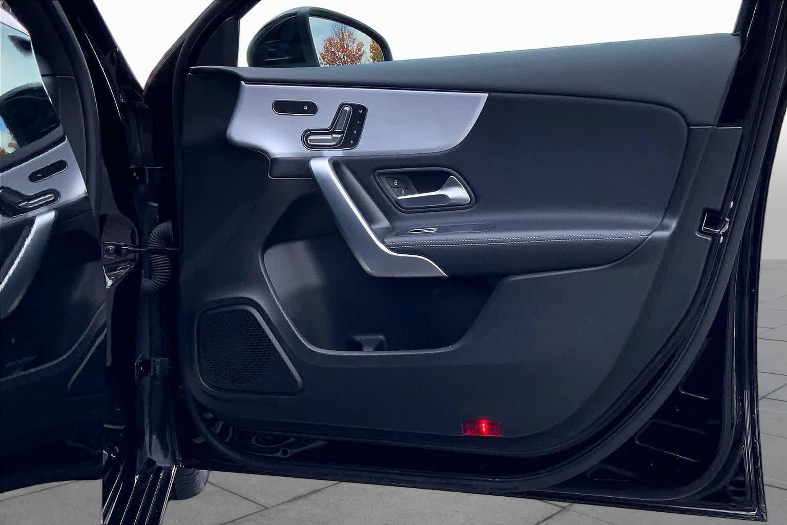 Used 2019 Mercedes-Benz A 220 4MATIC image 22