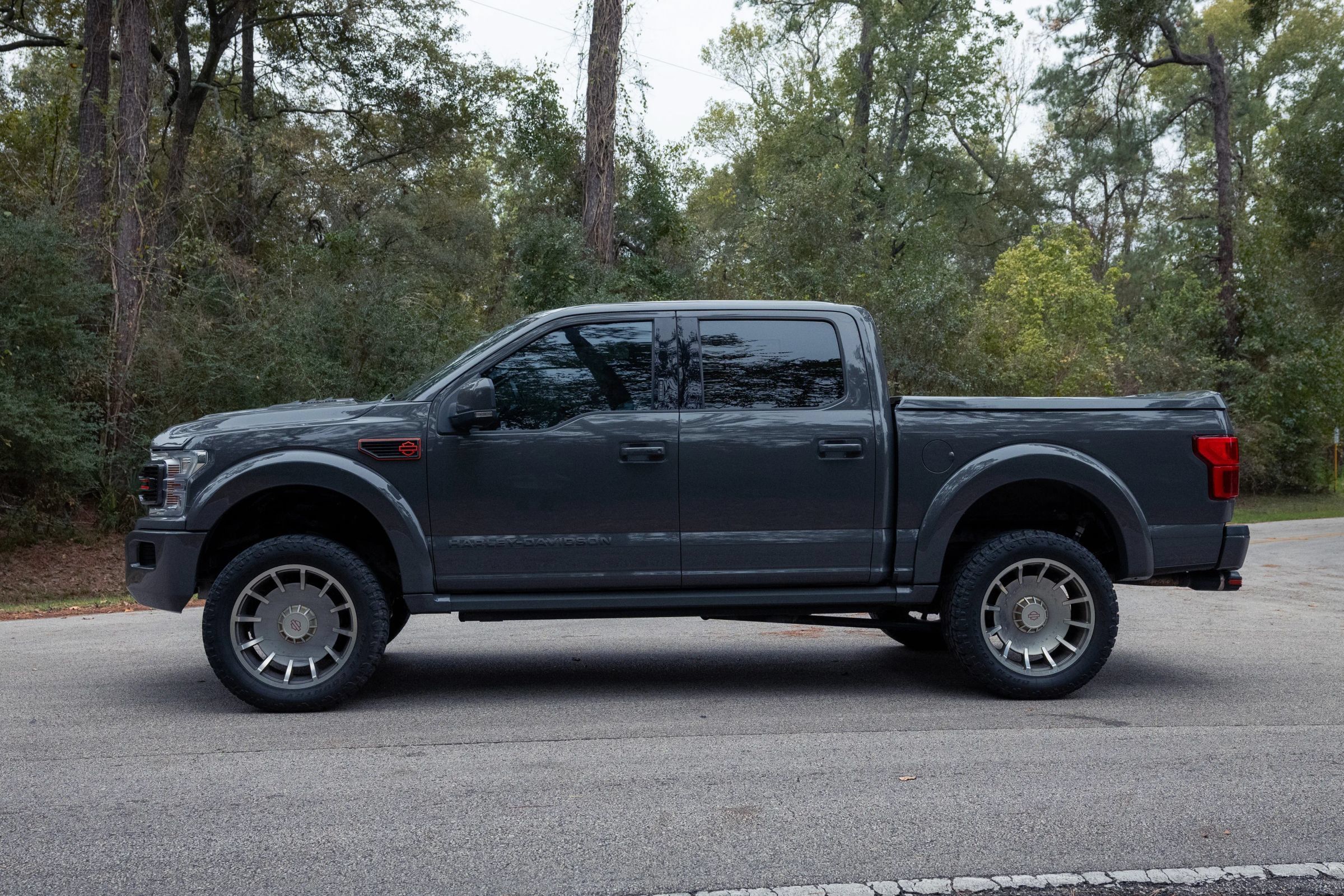 Used 2020 Ford F150 Lariat w/ Equipment Group 502A Luxury AWD/4WD image 76
