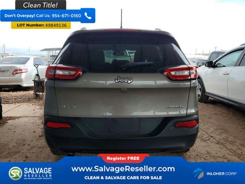 Used 2016 Jeep Cherokee Sport image 8