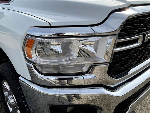 Used 2024 RAM 2500 Big Horn image 31