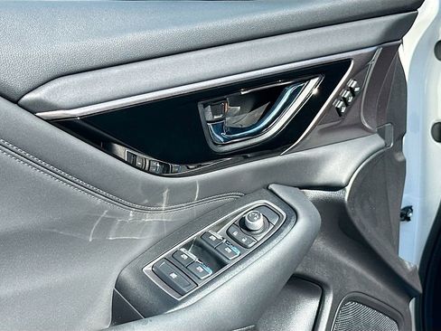 Used 2023 Subaru Outback Limited image 18