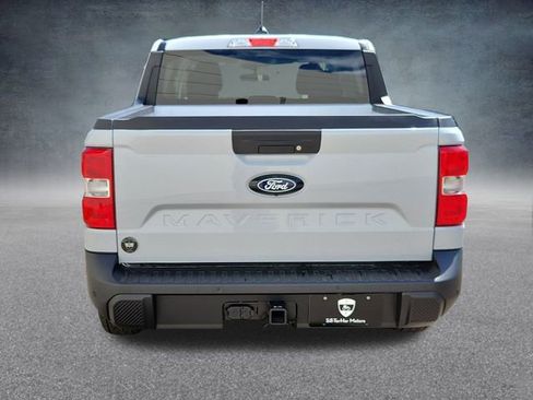 New 2025 Ford Maverick XLT w/ XLT Luxury Package image 4