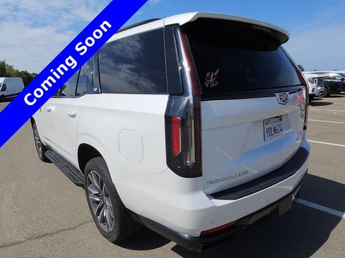 Used 2022 Cadillac Escalade Sport RWD image 7