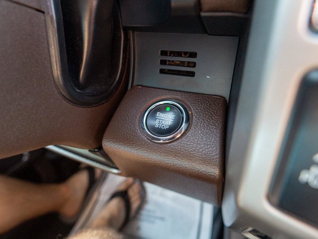 Used 2019 Ford F250 King Ranch w/ King Ranch Ultimate Package AWD/4WD image 26