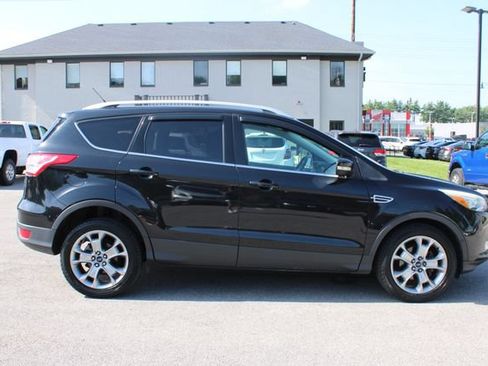 Used 2014 Ford Escape Titanium w/ Equipment Group 401A FWD image 6