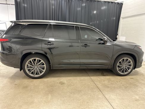 Certified 2026 Lexus TX 350 AWD w/ Technology Package image 13