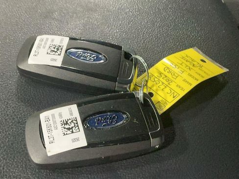 New 2025 Ford F150 XLT w/ Equipment Group 302A MID image 10