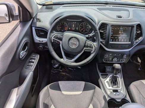 Used 2014 Jeep Cherokee Latitude w/ Comfort/Convenience Group FWD image 15