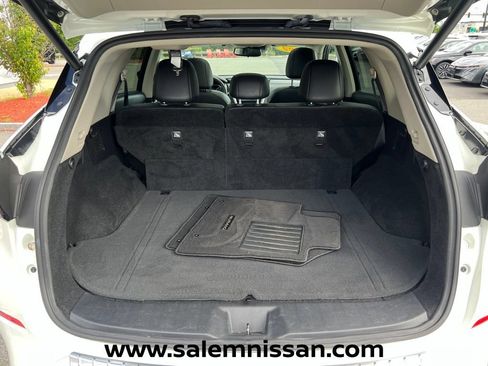 Used 2022 Nissan Murano SL w/ SL Moonroof Package AWD/4WD image 22