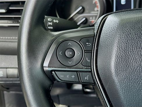 Used 2024 Toyota Camry SE image 22