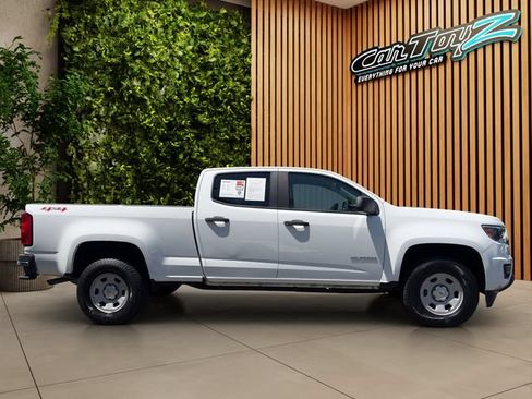 Used 2017 Chevrolet Colorado W/T AWD/4WD image 6