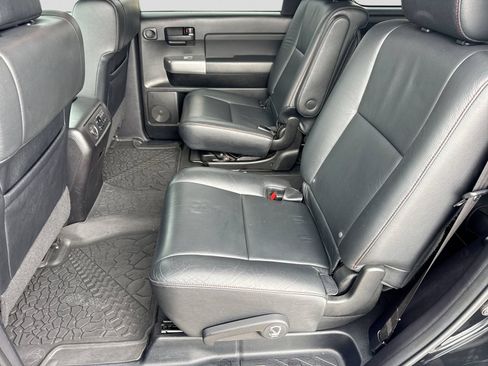 Used 2020 Toyota Sequoia TRD Pro AWD/4WD image 25