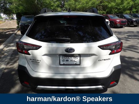 Used 2024 Subaru Outback Limited AWD/4WD image 8