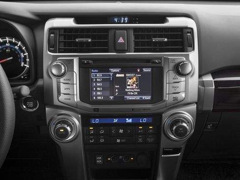 Used 2017 Toyota 4Runner Limited AWD/4WD image 10