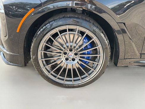 New 2026 BMW ALPINA XB7 AWD/4WD image 41