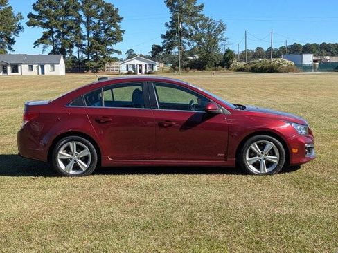 Used 2015 Chevrolet Cruze LT w/ RS Package image 2