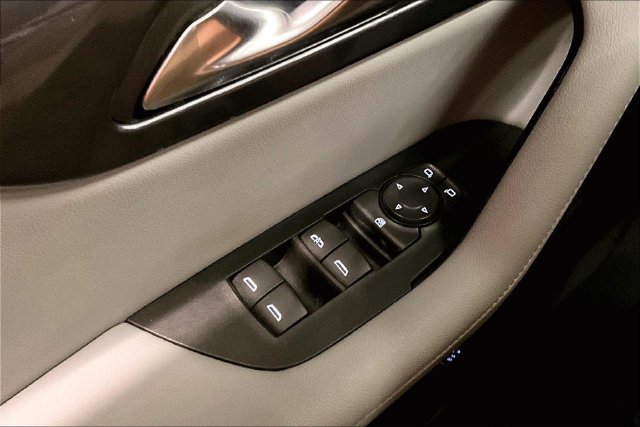 Used 2022 Chevrolet Blazer LT FWD image 38
