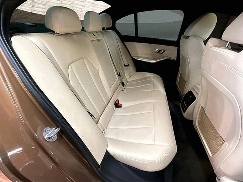 Used 2019 BMW 330i xDrive Sedan w/ Convenience Package image 28