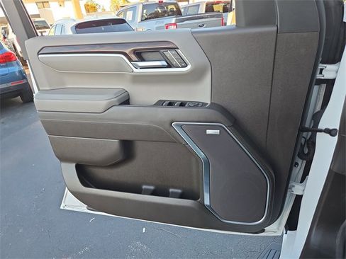 Certified 2023 GMC Sierra 1500 SLT w/ SLT Premium Package image 19