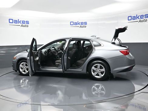 Used 2024 Chevrolet Malibu LT image 56