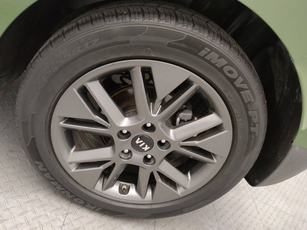 Used 2020 Kia Soul EX FWD image 31