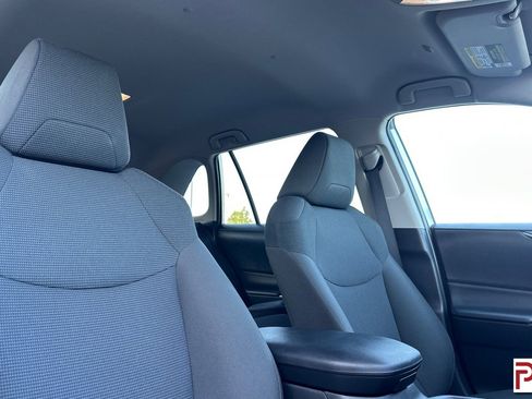 Used 2023 Toyota RAV4 LE image 19