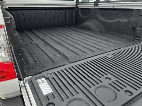 Certified 2024 Nissan Titan SV w/ SV Convenience Package RWD image 20