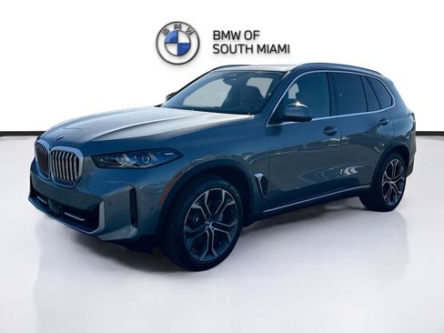 New 2026 BMW X5 sDrive40i w/ Premium Package image 3