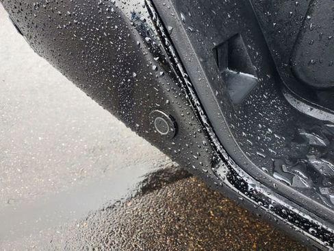 Certified 2023 Chevrolet Colorado Z71 w/ Z71 Convenience Package 2 image 10