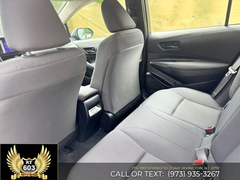 Used 2024 Toyota Corolla LE FWD image 8