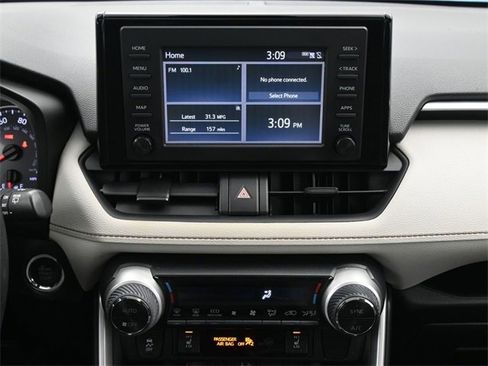 Used 2019 Toyota RAV4 XLE image 25