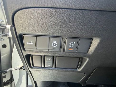 Used 2023 Nissan Armada SL w/ Captain's Chairs Package RWD image 15